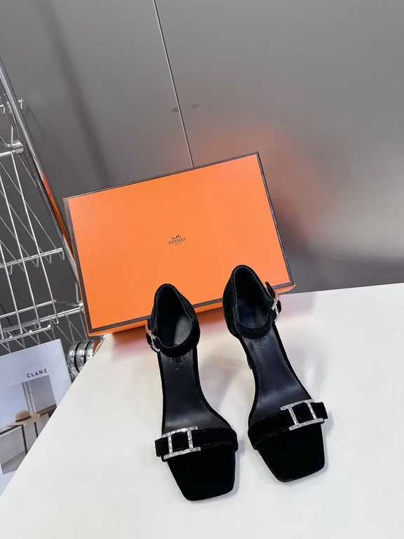 Hermes Shoe 